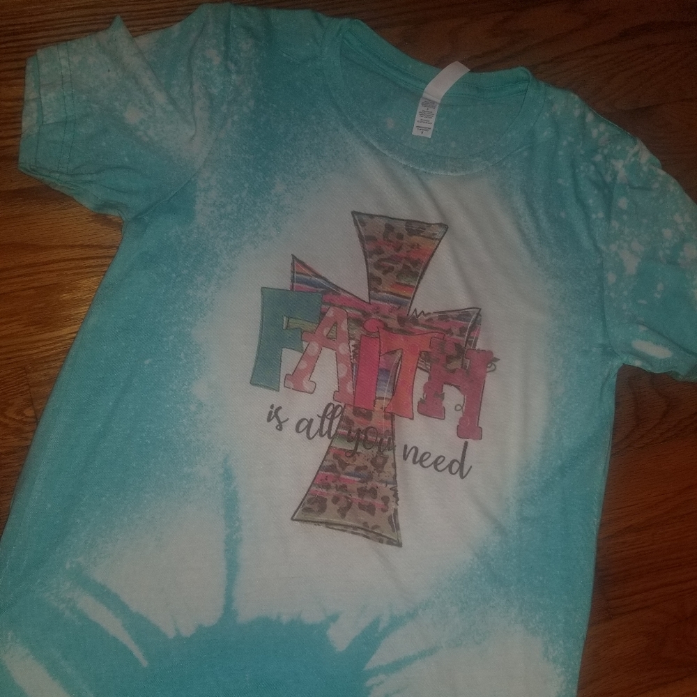 Bella canvas tee